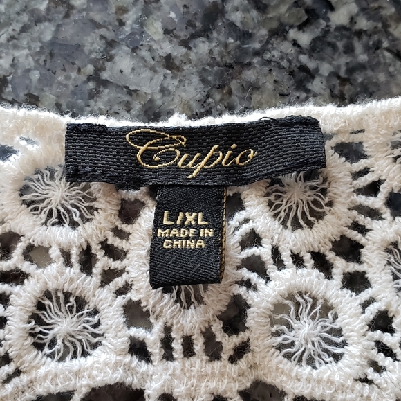 Lace Tank - Picture 5 of 8